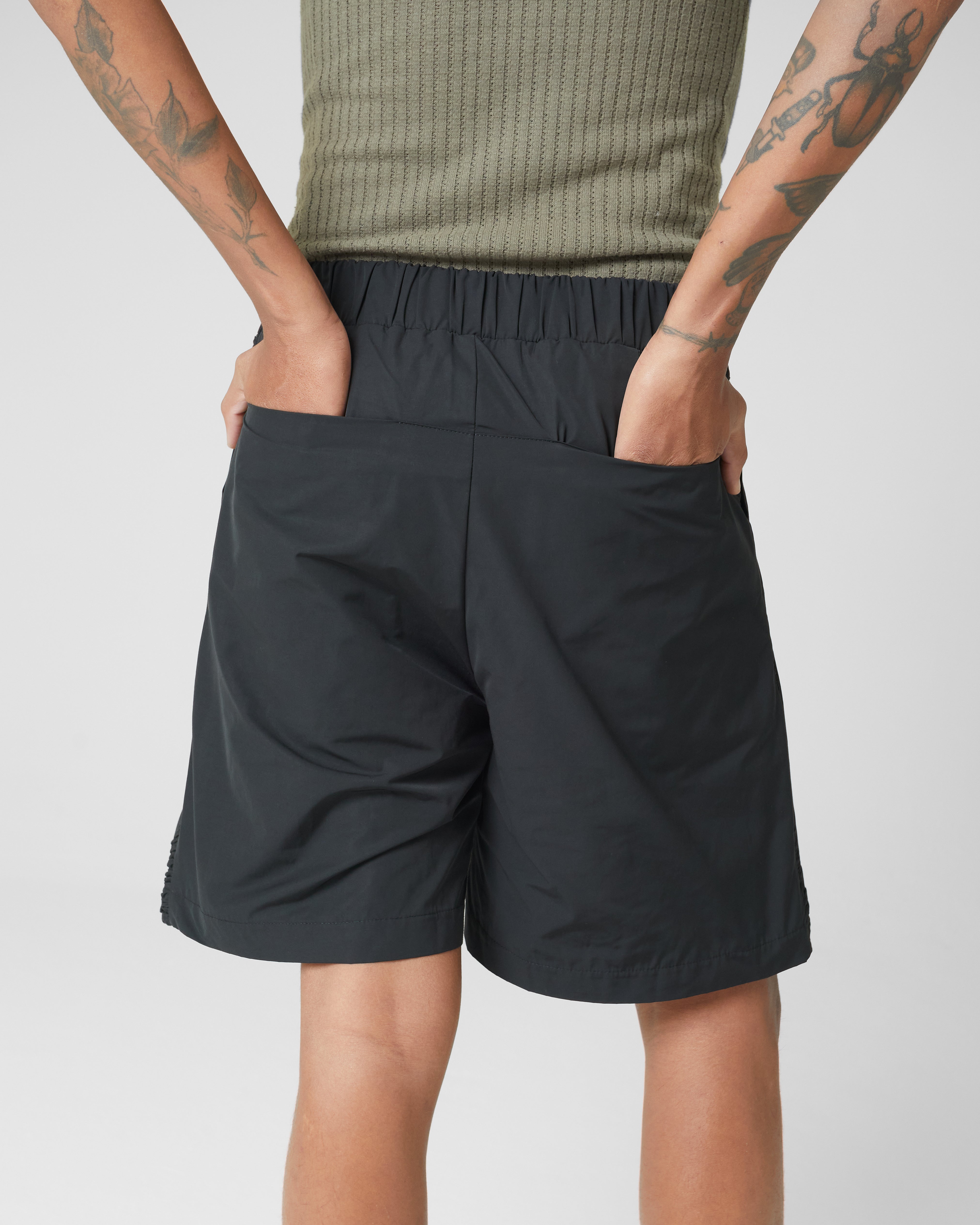 EGHO STUDIOS - SHORTS ARMY PRETO